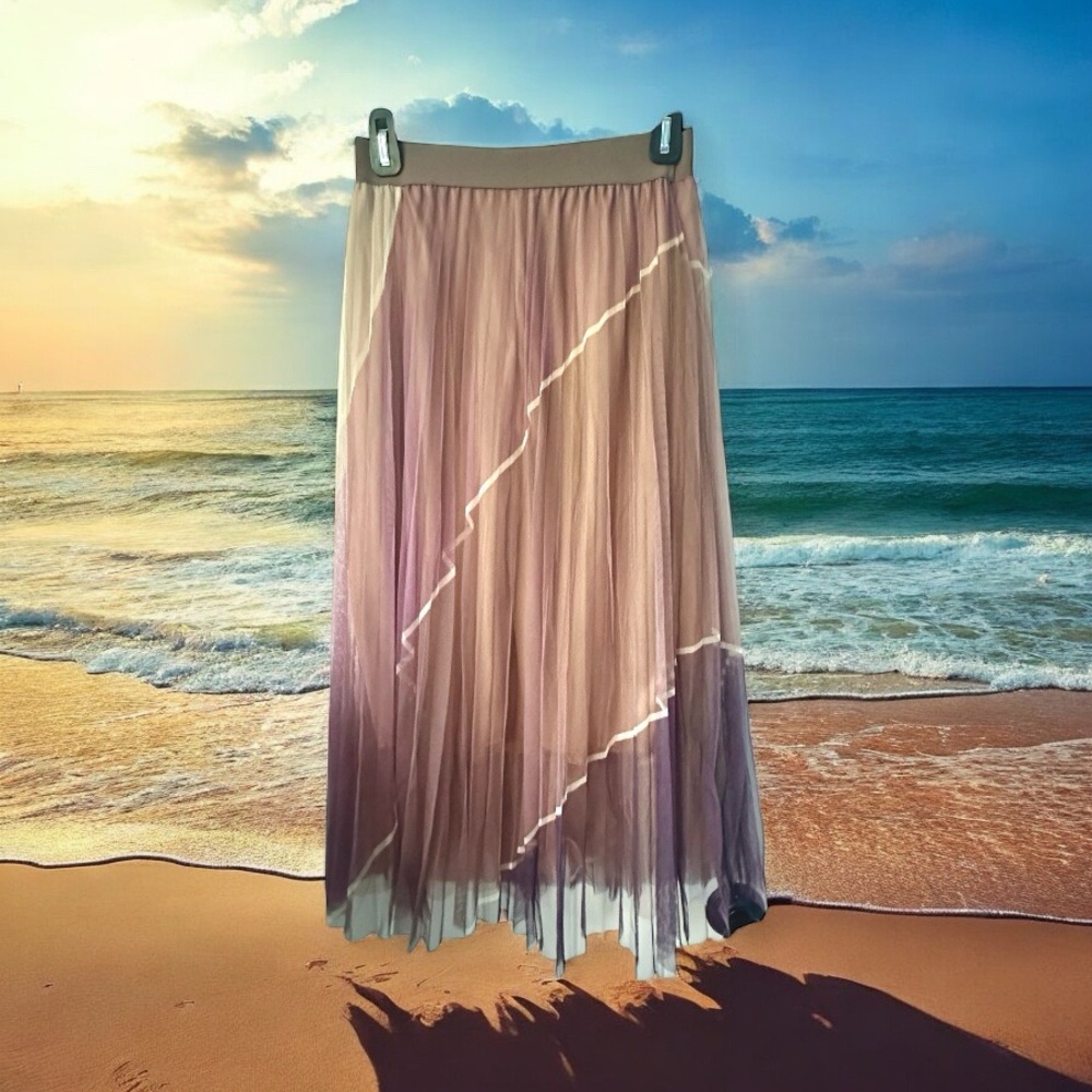 Elegant Ombre Pleated Skirt - M
